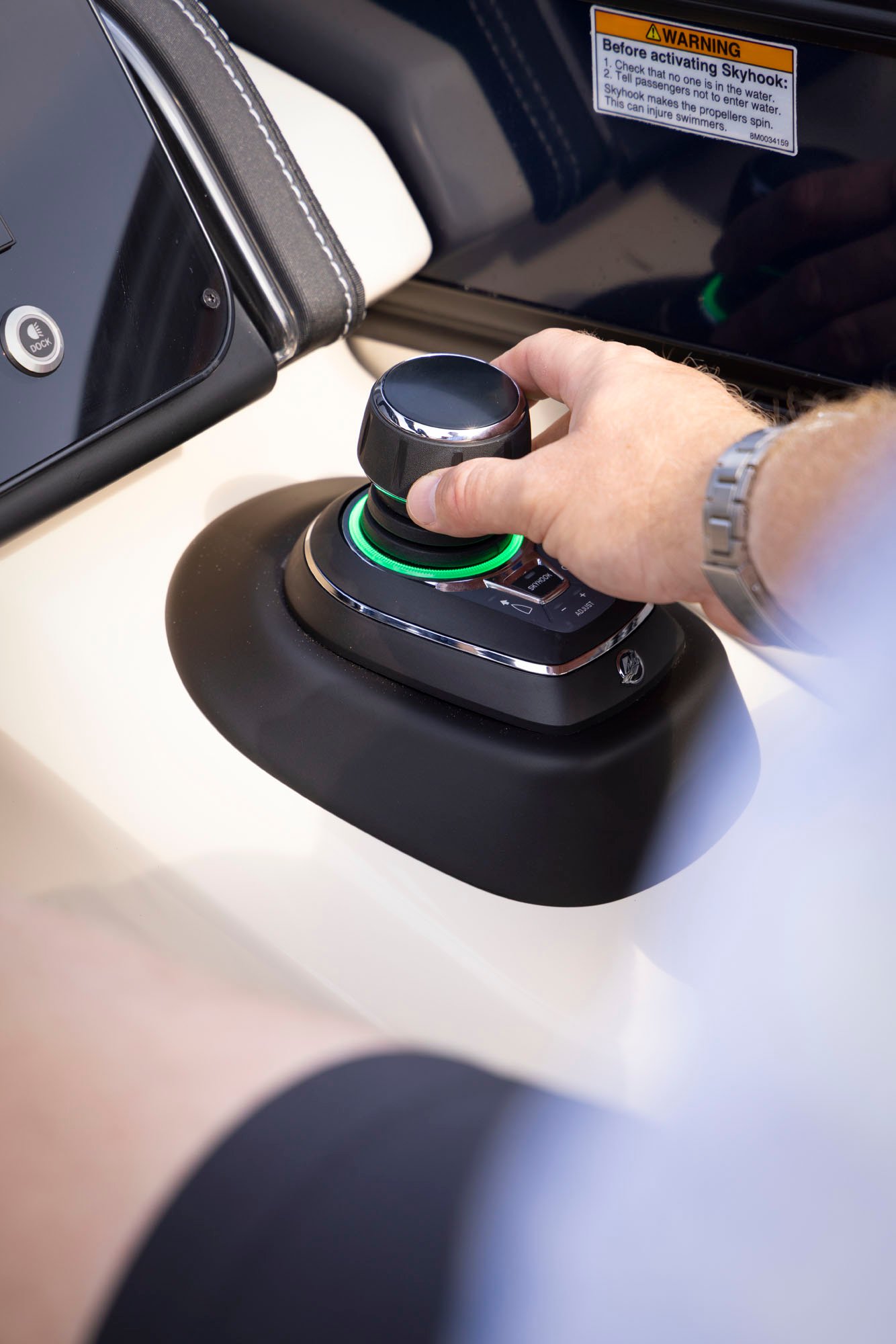 Lusso_MAT_MS_B1607