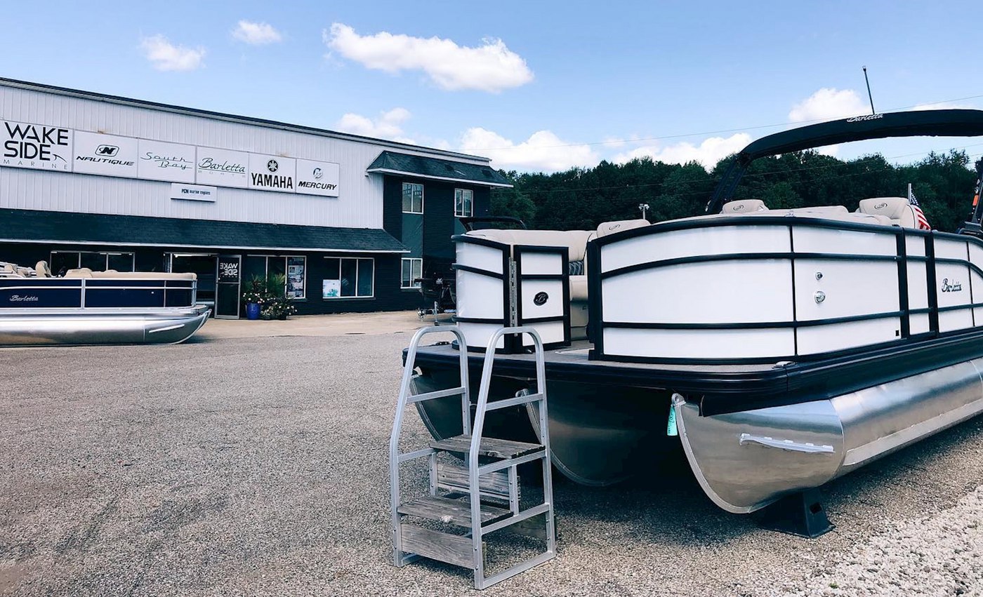 7 Expert Tips for Visiting a Boat Dealership (and Getting Your Way)