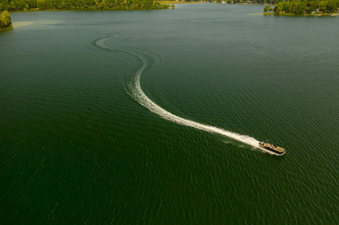 When Will I Get the Pontoon Boat that I Ordered? (Lead Times Explained)